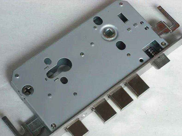 延吉24小时上门开锁公司